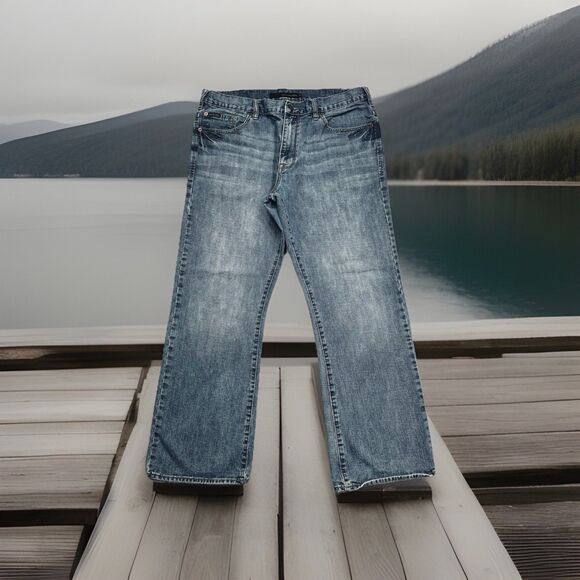 Calvin Klein Bootcut Jeans Mens 36 Measures 36x29 Medium Blue Cotton Denim - Picture 1 of 10